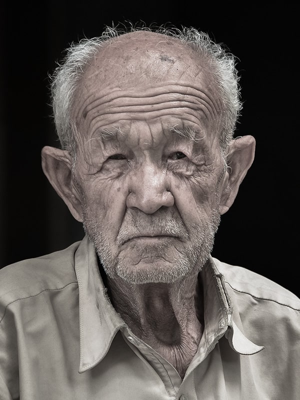 An aged Hunza man